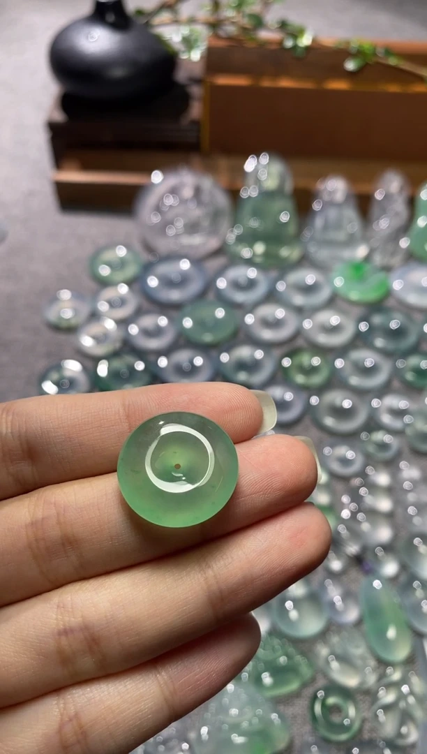 吊坠(不含链)未镶嵌翡翠扣子