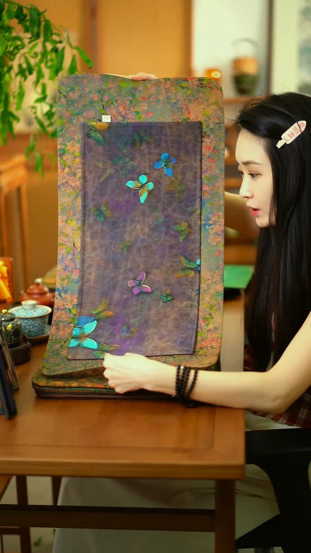 大碎花加小蝴蝶