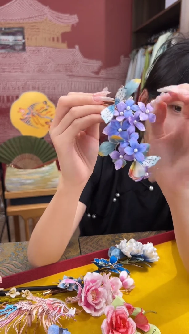 刺绣非遗绒花（发饰）