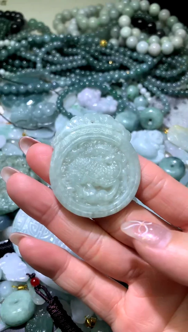 吊坠(不含链)未镶嵌翡翠1