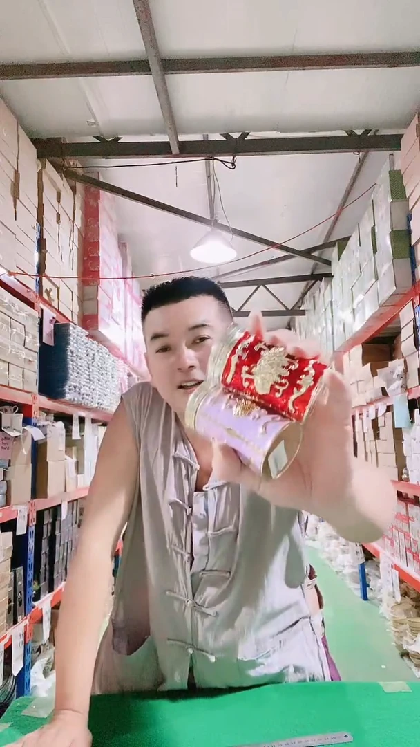 瓷片碗碟好物一件不留@@1