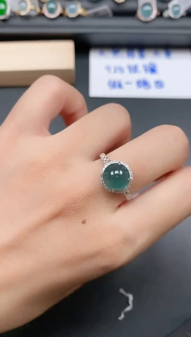 银S925镶嵌戒指翡翠1111