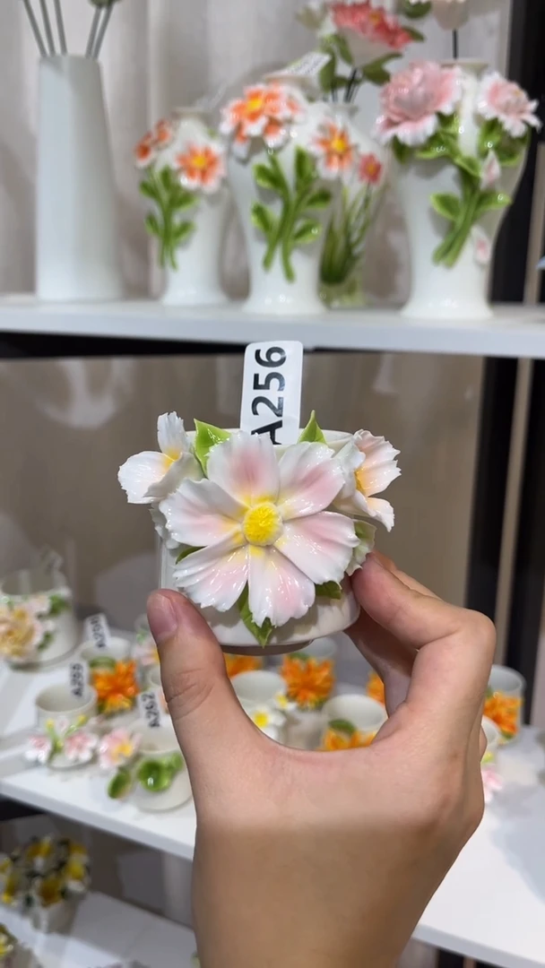 陶瓷花手工主人杯80毫升 A-256