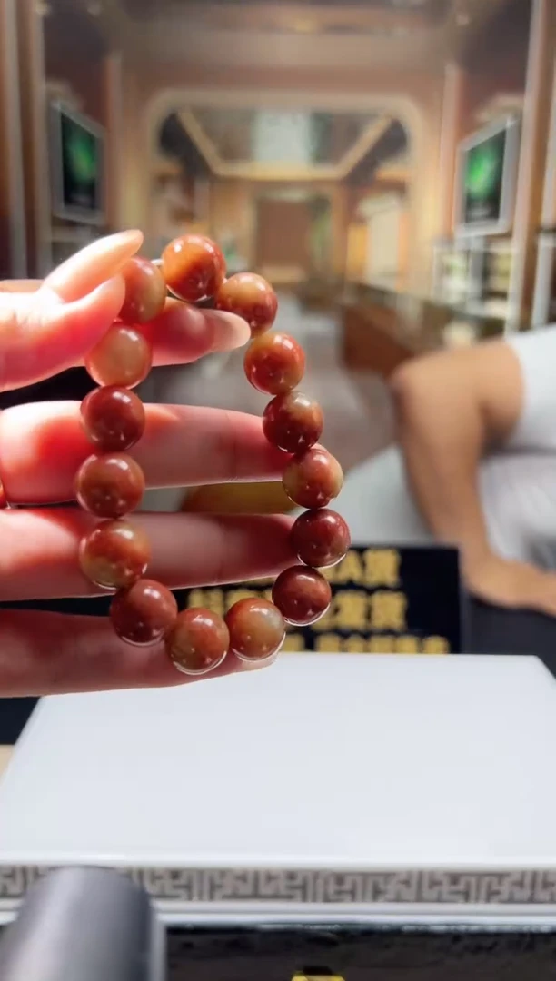 翡翠未镶嵌颈饰0214430721