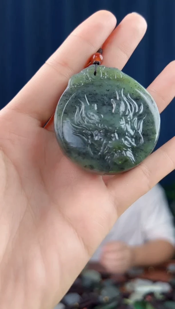 颈饰未镶嵌和田玉拍一发一，多样性发货