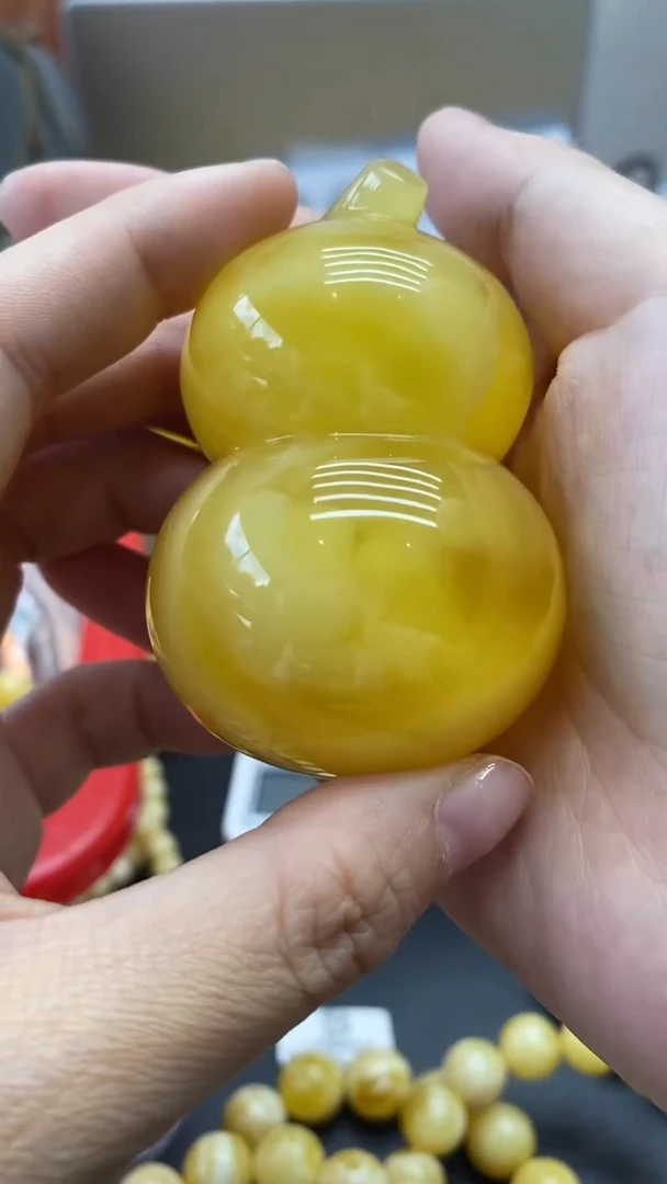 琥珀未镶嵌珠宝奇石534