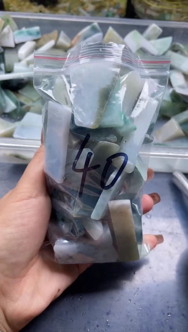 配石翡翠天然翡翠大号500克40