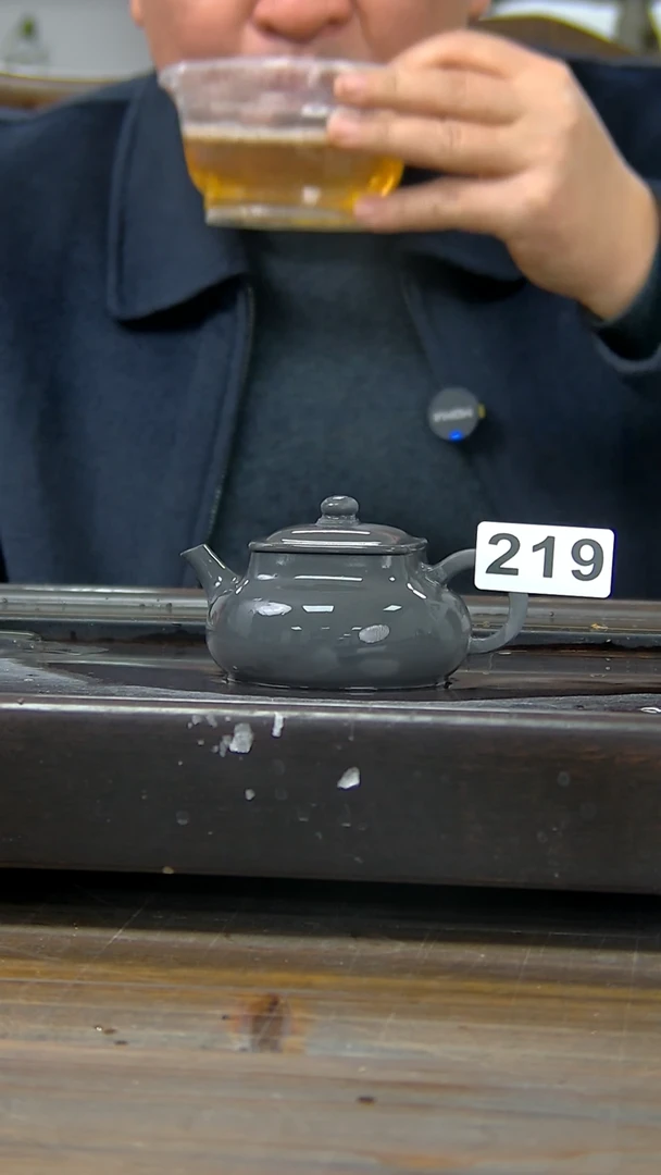 【闪购商品】贵台龙窑柴烧茶壶219