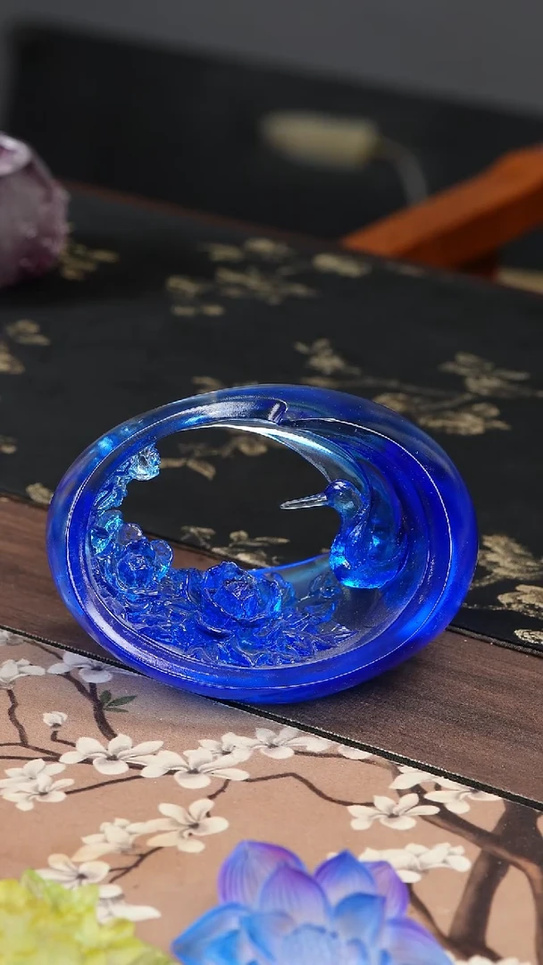 手工艺品琉璃牡丹仙鹤摆件