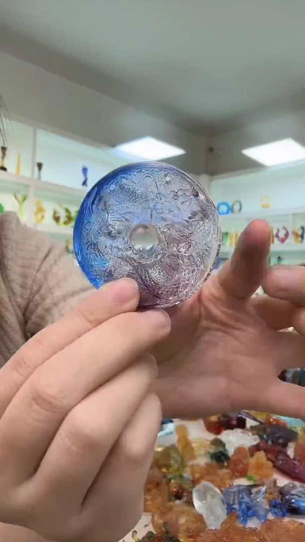 手工艺品琉璃龙牌+绳头