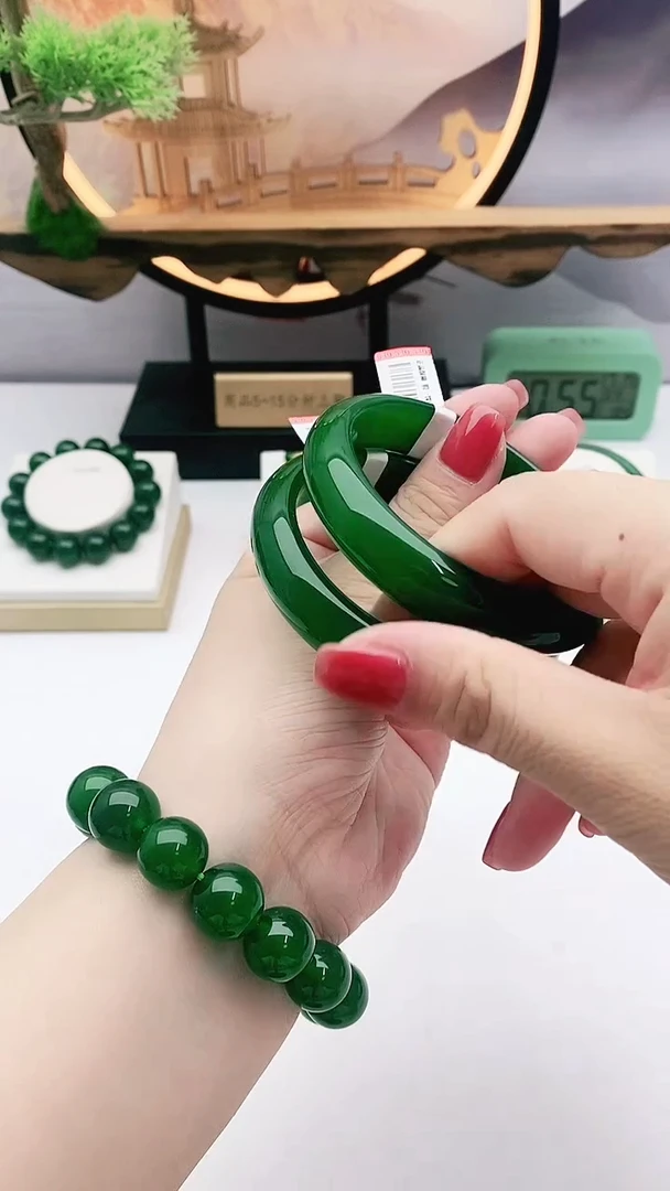 玛瑙/玉髓手镯未镶嵌用**儿帝王之色手镯