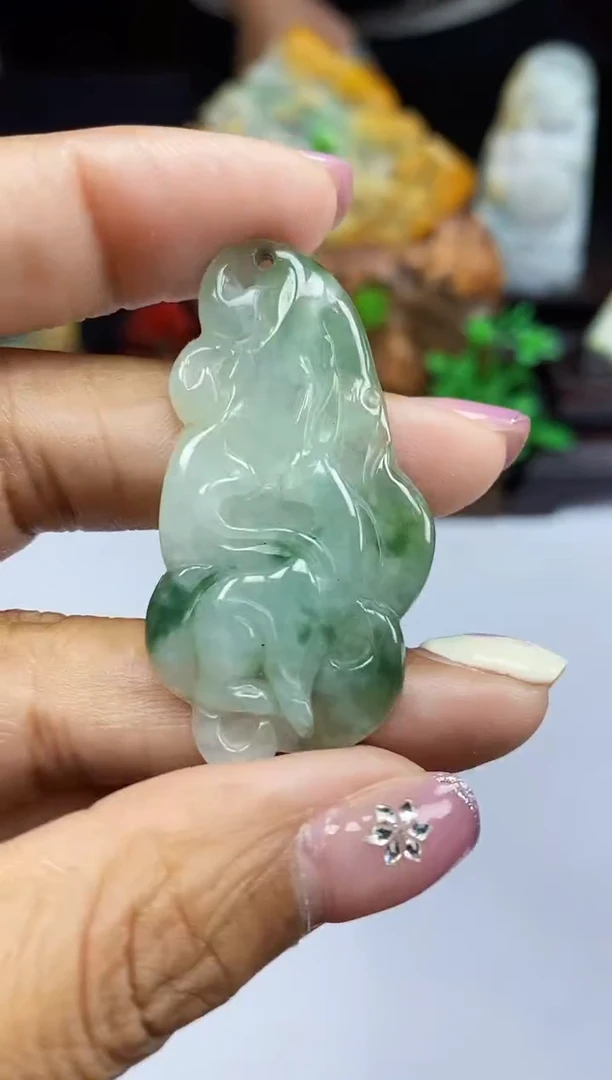 【闪购商品】翡翠颈饰未镶嵌翡翠A货