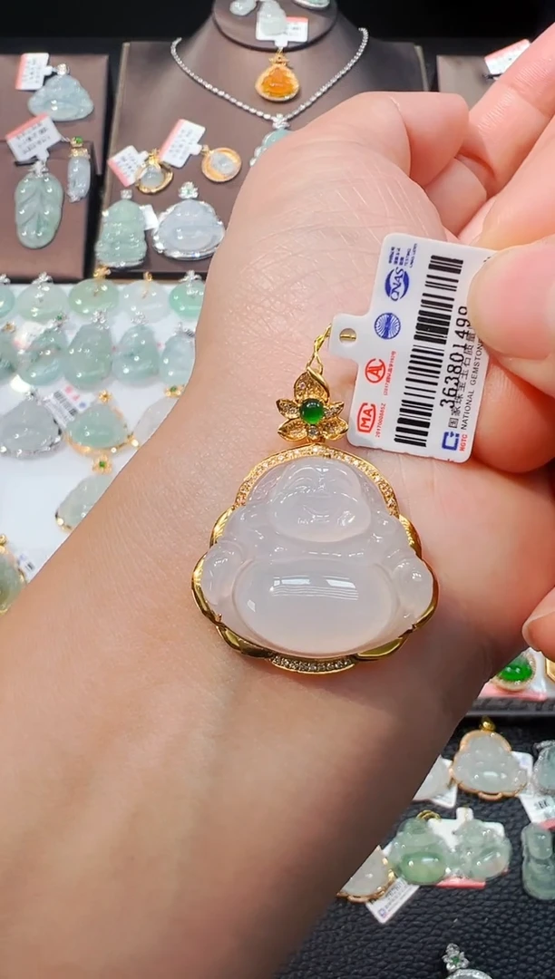 吊坠(不含链)18K金镶嵌翡翠佛公吊坠1499