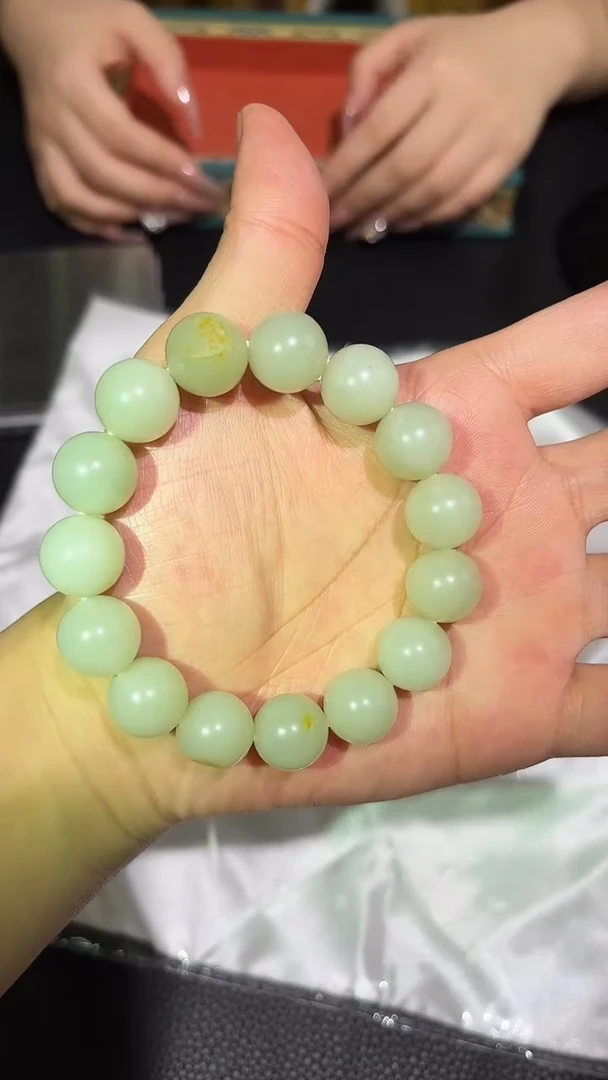 未镶嵌手串和田玉工厂清货不退不换多样性拍一发一