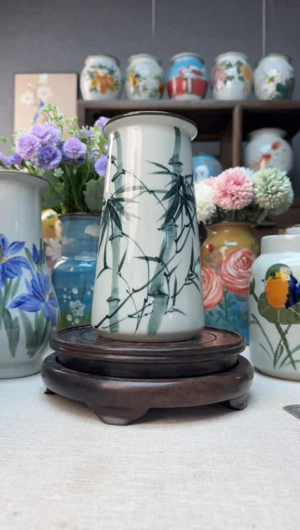 【闪购商品】瓶景德镇手绘陶瓷花瓶底部无孔高20口9左右