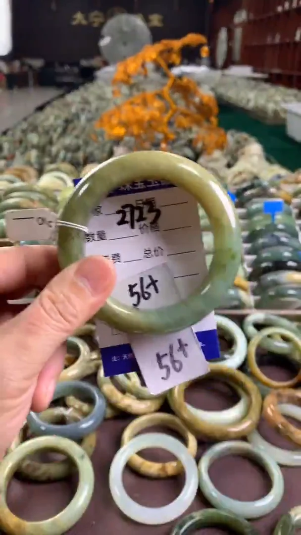 未镶嵌蛇纹石玉手镯2723