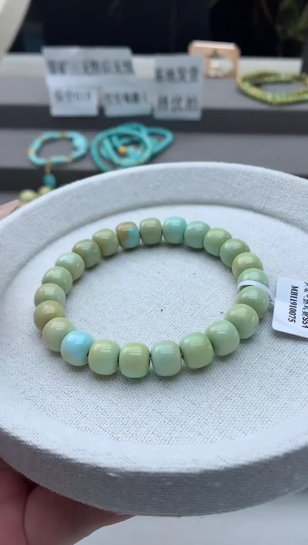 绿松石未镶嵌手串D99