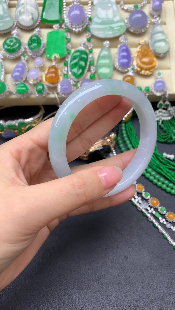 【闪购商品】翡翠手镯未镶嵌486中国好珍宝