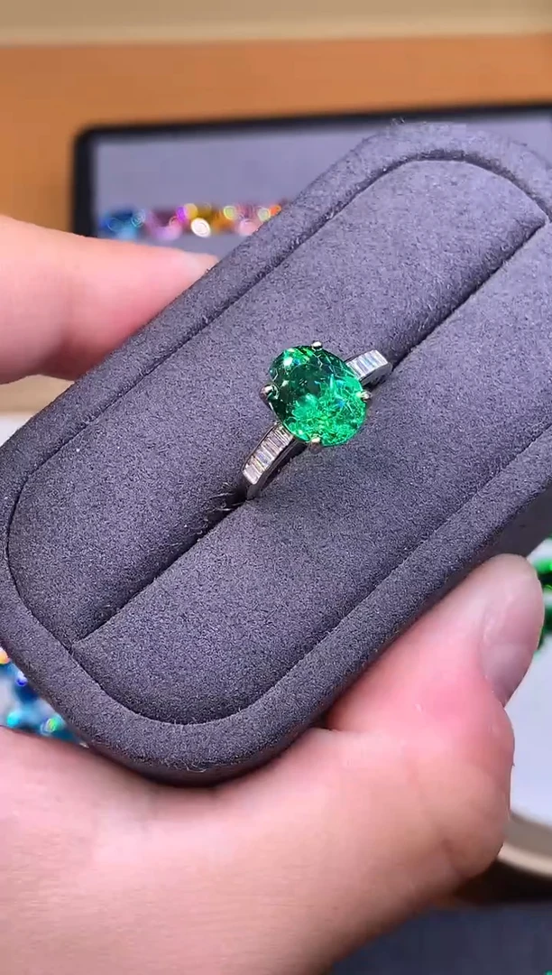 银S925镶嵌戒指绿色碧玺8778