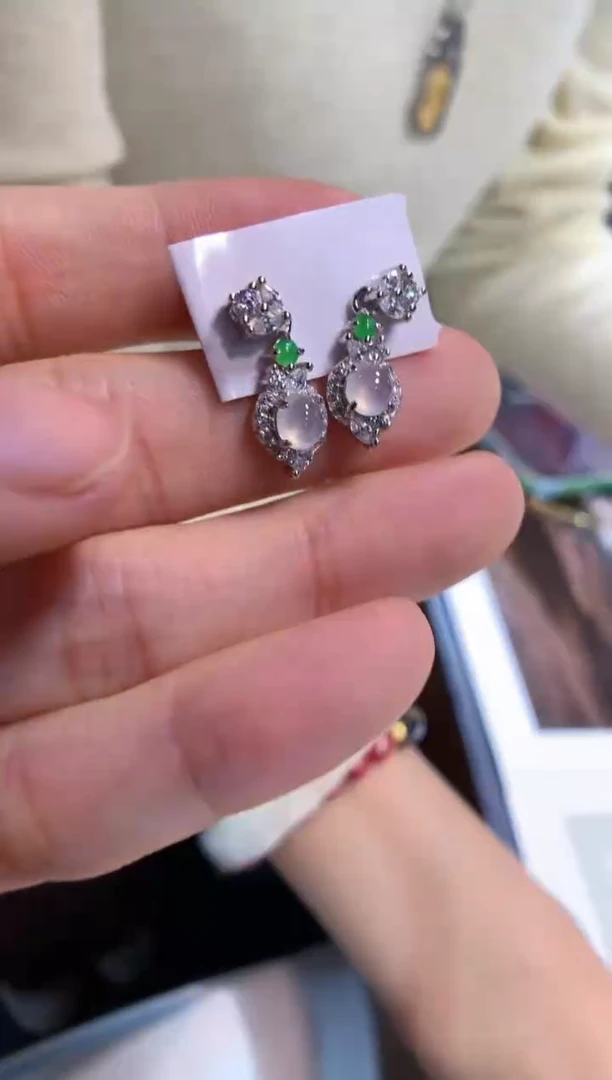 银S925镶嵌翡翠耳饰耳钉