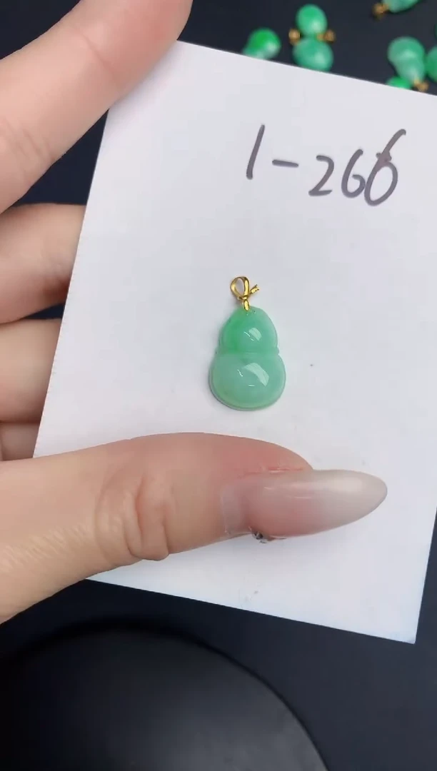 【闪购商品】翡翠颈饰18K金镶嵌0000000000