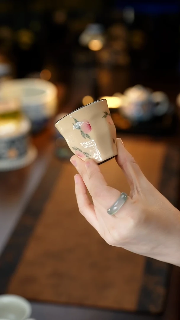 【闪购商品】雲梦茶器粉引桃子天圆地方杯