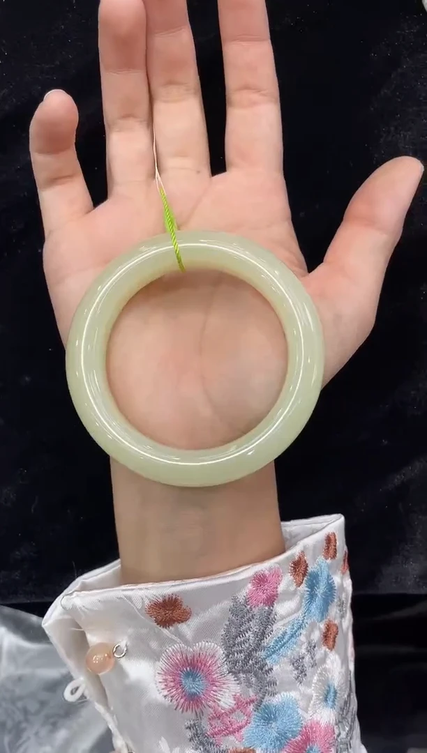 未镶嵌手镯和田玉新疆若羌黄口56-57圈口上等和田玉手镯女