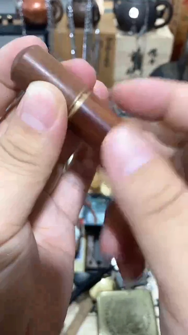 瓷片闪购商品  如图所示