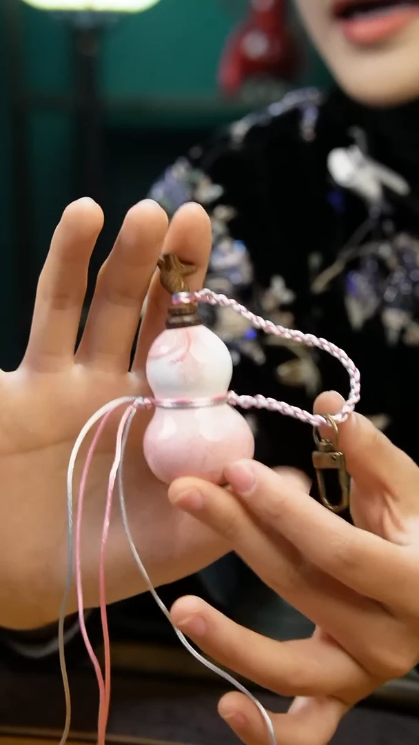 【闪购商品】E519小葫芦挂件（无内胆）一物一拍