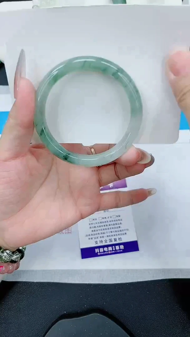 【闪购商品】石英质玉手镯未镶嵌167号/56-57圈