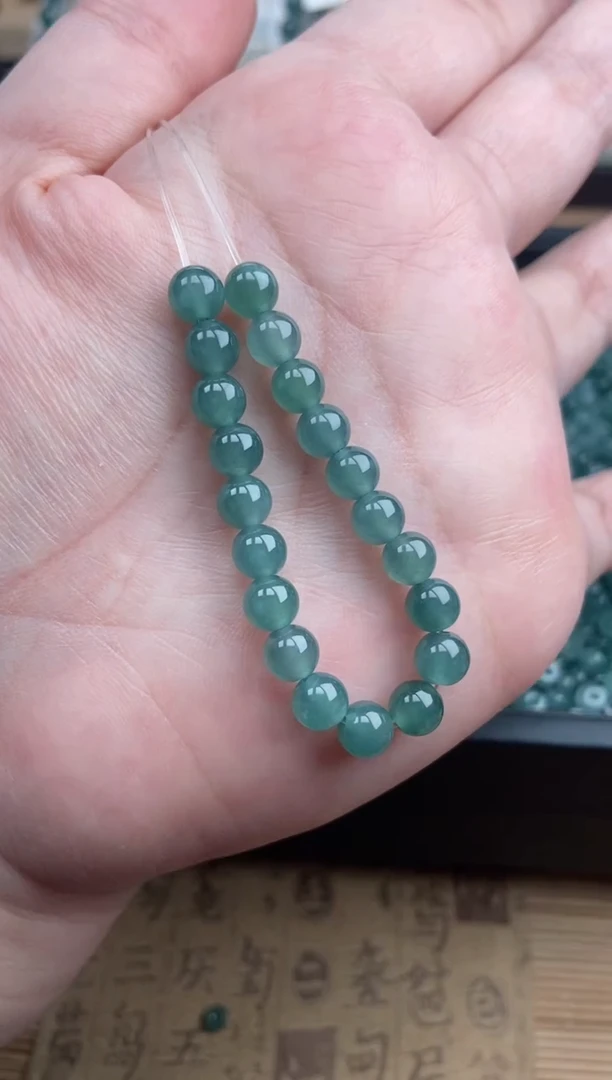 【闪购商品】翡翠手链未镶嵌多样性发货30颗卡6