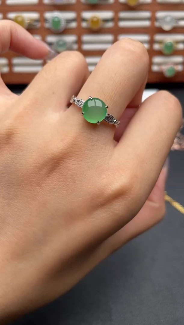 翡翠戒指银S925镶嵌一物一证一礼盒