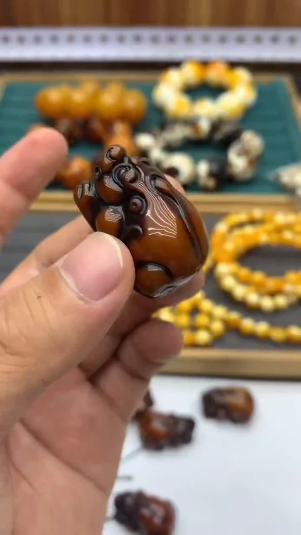C17.貔犰小吊坠36
