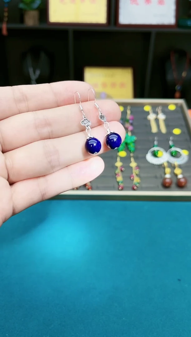 【闪购商品】玛瑙/玉髓耳钉银S925镶嵌326荷叶紫珠