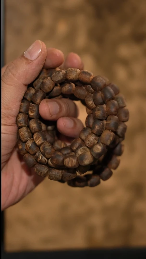 沉香手串海南绿奇楠9mm瘤疤单圈7克 多样性发一