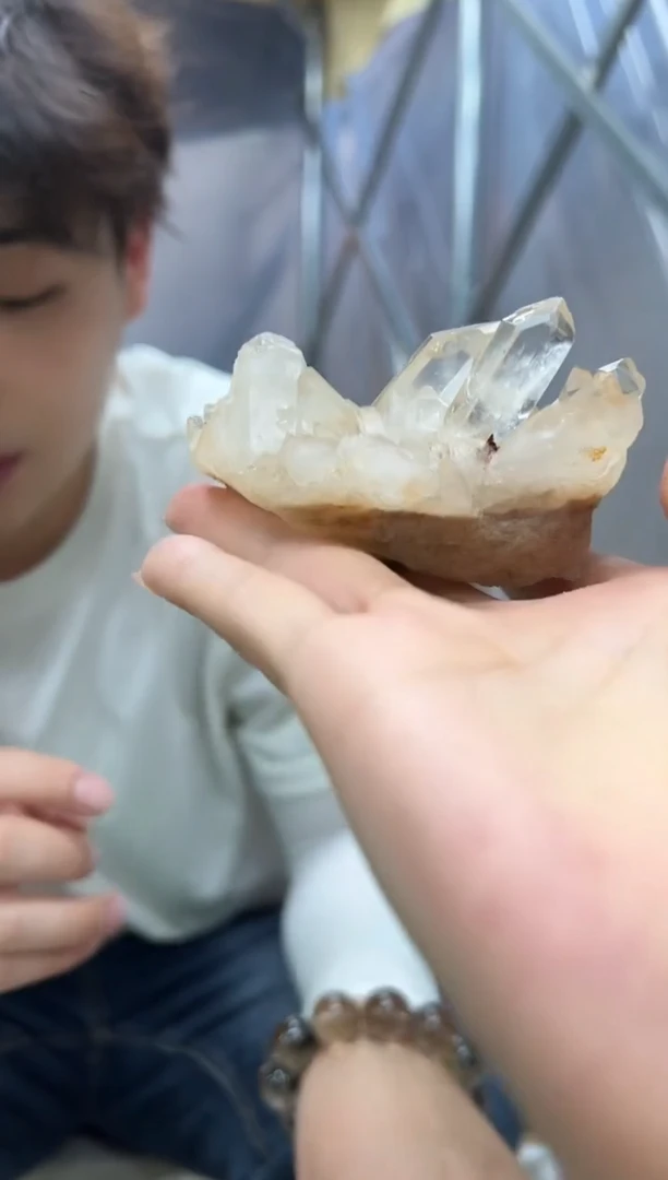 未镶嵌水晶大型摆件（非配饰）511