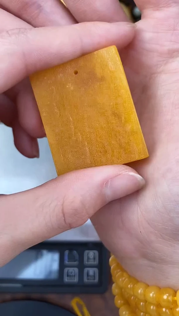 裸石琥珀未镶嵌天然琥珀蜜蜡