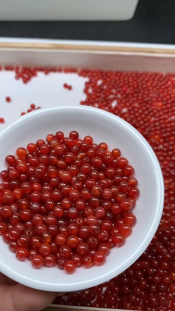 未镶嵌散珠南红玛瑙B485 保山南红5mm50颗6.8元