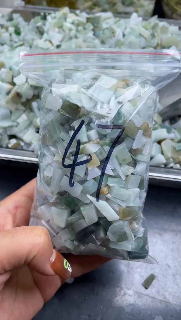配石翡翠天然翡翠迷你号不退不换500克47