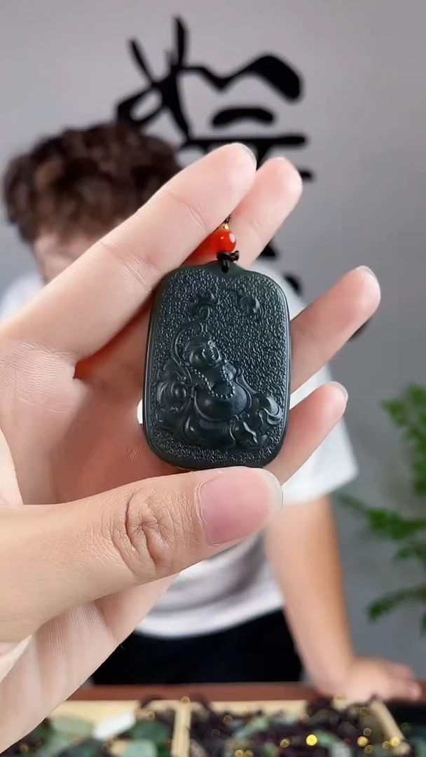 和田玉未镶嵌颈饰拍一发一，多样性发货