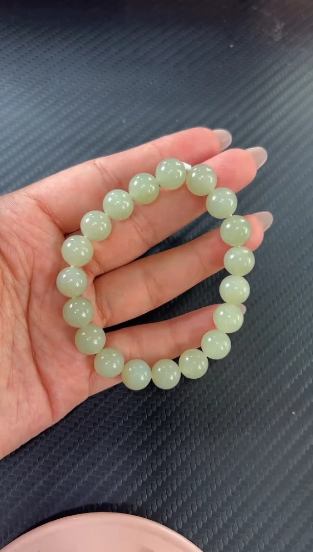 手串未镶嵌和田玉且末微色差近矿卡10h j