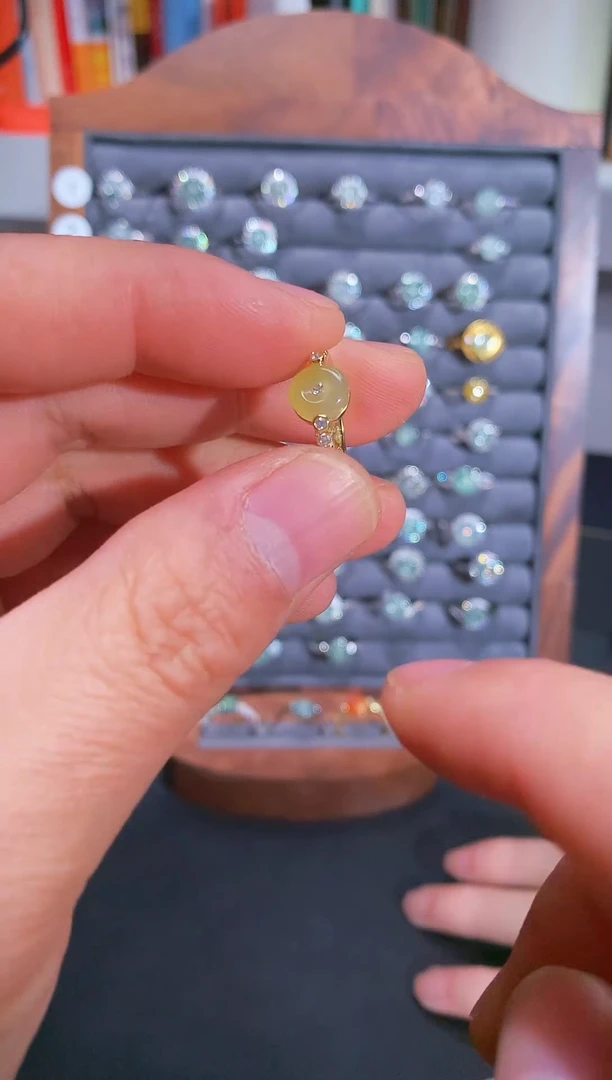 银S925镶嵌戒指翡翠雅***馆S925银镶翡翠平安扣女饰品