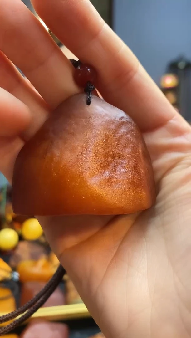 琥珀颈饰未镶嵌挂件