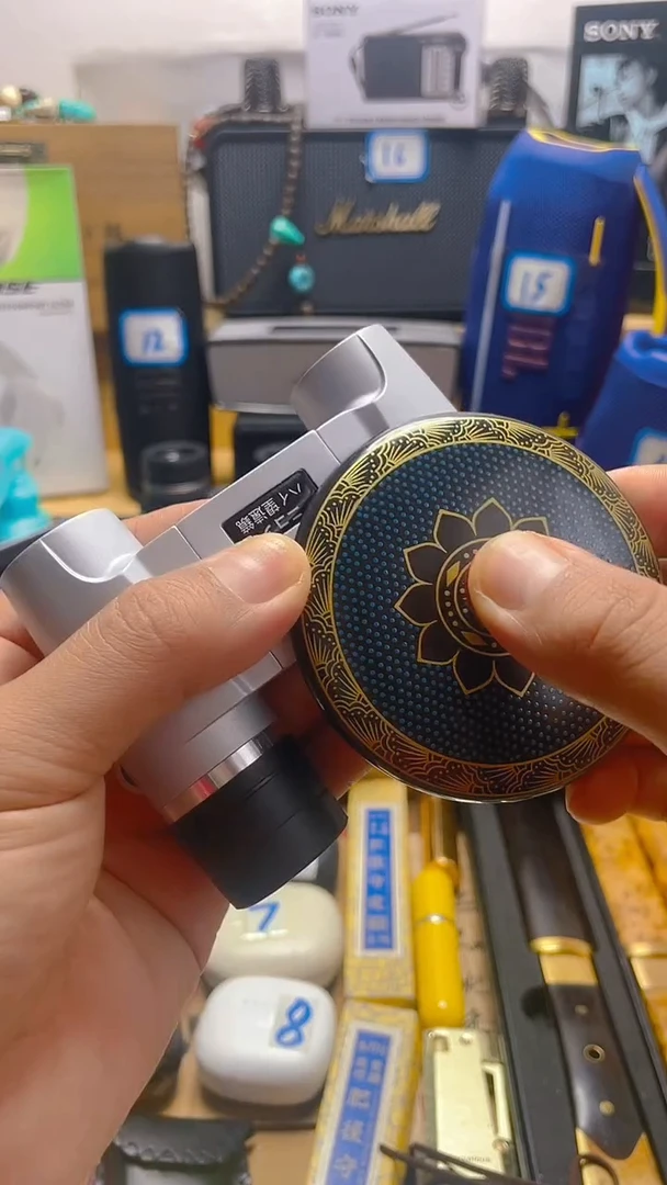 瓷片闪购商品 如图所示