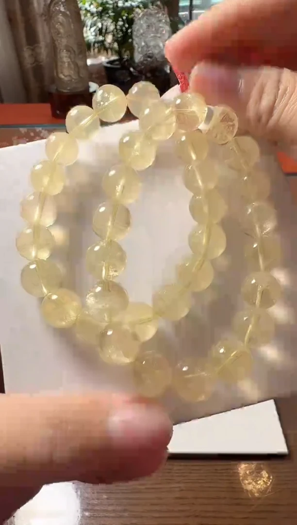 未镶嵌珠宝半成品水晶?*R水晶手串