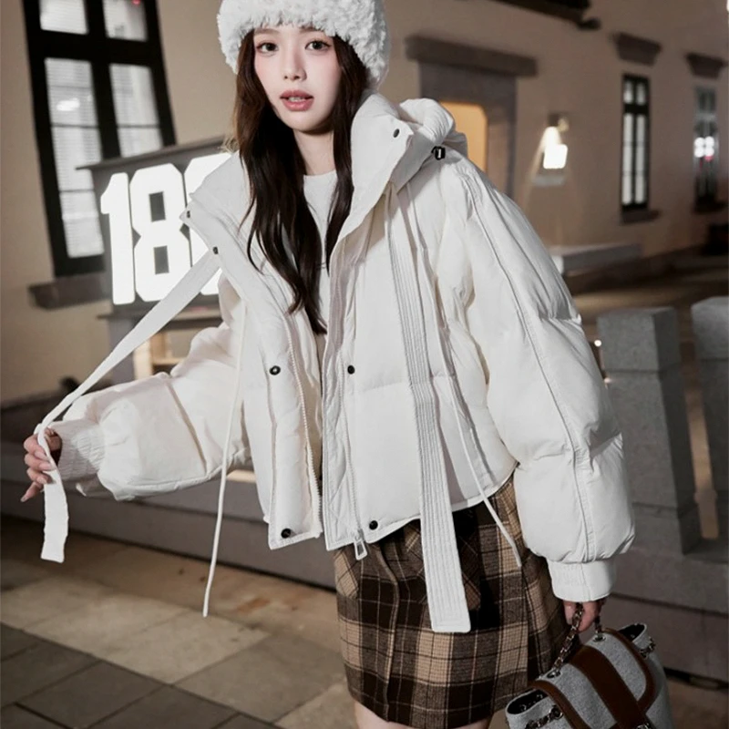 2025年冬季女加厚服短款韩版设计感宽松棉衣时尚潮流外套