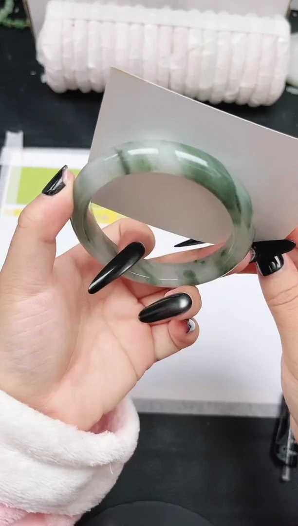 未镶嵌手镯石英质玉84-59