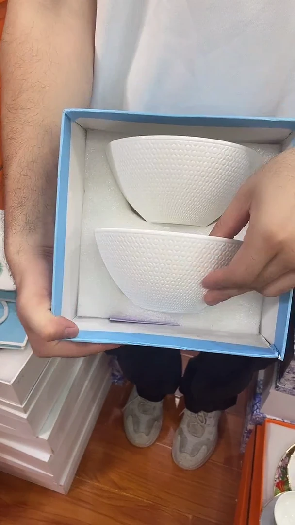 鸿辉家品牌瓷器，京东包邮！