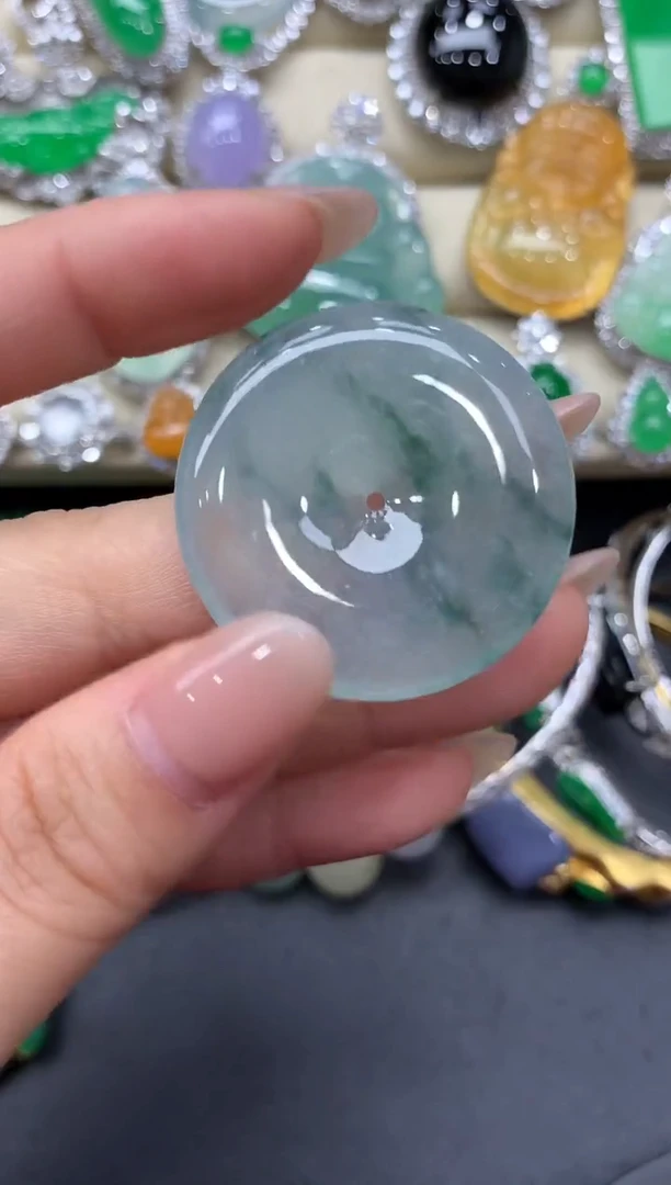 翡翠未镶嵌颈饰333-雪姐翡翠天天见