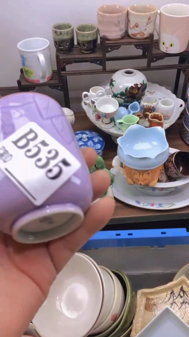 瓷片杨*羊A龙华精品陶瓷店